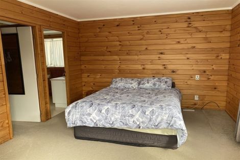 Photo of property in 2/12 Kells Place, Botany Downs, Auckland, 2010