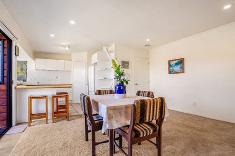 Photo of property in 38 Simmental Crescent, Somerville, Auckland, 2014