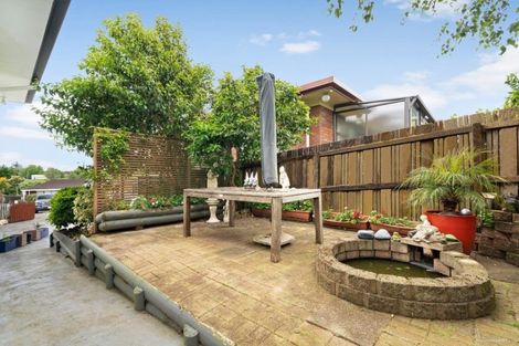 Photo of property in 2/44 Gills Avenue, Papakura, 2110