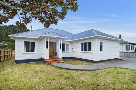 Photo of property in 33 Lovatt Crescent, Kensington, Whangarei, 0112