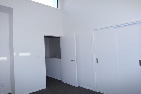 Photo of property in 2 Kamahi Place, Paraparaumu, 5032