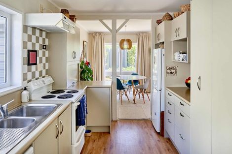 Photo of property in 7/354 Muritai Road, Eastbourne, Lower Hutt, 5013