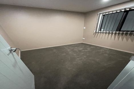 Photo of property in 16 Rogers Road, Manurewa, Auckland, 2102