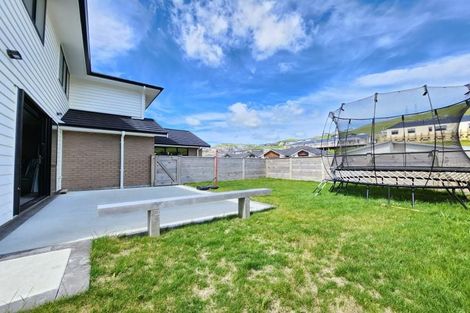 Photo of property in 126 Melksham Drive, Churton Park, Wellington, 6037