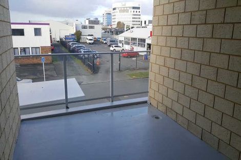 Photo of property in 4/7 Vialou Street, Hamilton Central, Hamilton, 3204