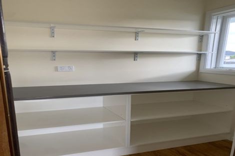 Photo of property in 18 Wilsher Crescent, Henderson, Auckland, 0612