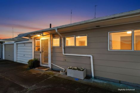Photo of property in 56d Gonville Avenue, Gonville, Wanganui, 4501
