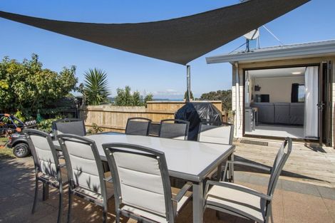 Photo of property in 134 Athenree Road, Athenree, Katikati, 3177