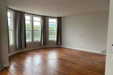 Photo of property in 68 Northland Road, Northland, Wellington, 6012