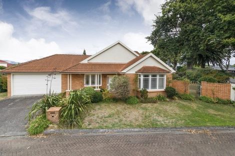 Photo of property in 4 The Oaks, Awapuni, Palmerston North, 4412