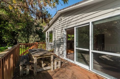 Photo of property in 35a Kinghorne Street, Strathmore Park, Wellington, 6022