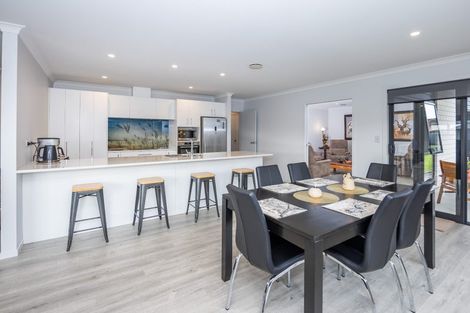 Photo of property in 14 Windermere Drive, Te Awamutu, 3800