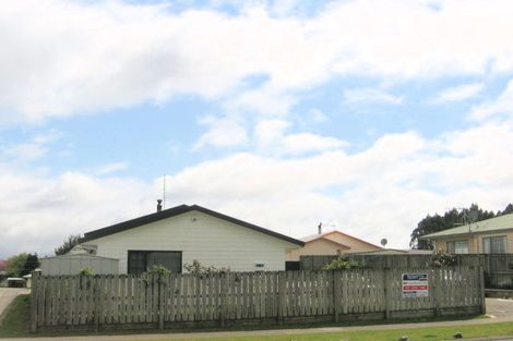 Photo of property in 32 Tawa Street, Hilltop, Taupo, 3330