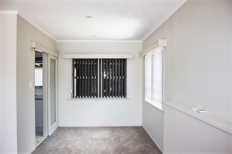 Photo of property in 20 Hallberry Road, Mangere East, Auckland, 2024