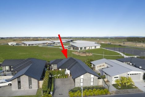 Photo of property in 27 Saddlers Way, Papamoa, 3118