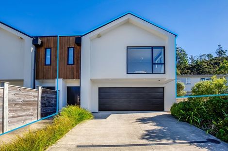 Photo of property in 49 Banks Boulevard, Whitby, Porirua, 5024