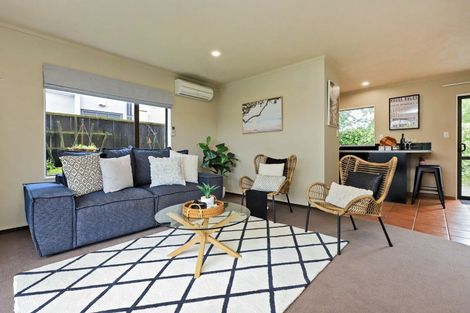 Photo of property in 12 Railey Place, Greenmeadows, Napier, 4112