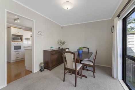 Photo of property in 40 Walton Avenue, Waikanae, 5036
