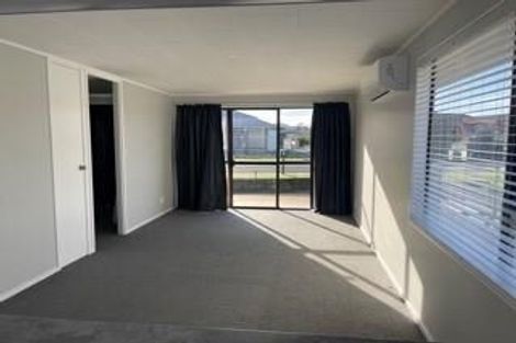 Photo of property in 10 Hyde Road, Clevedon, Papakura, 2582