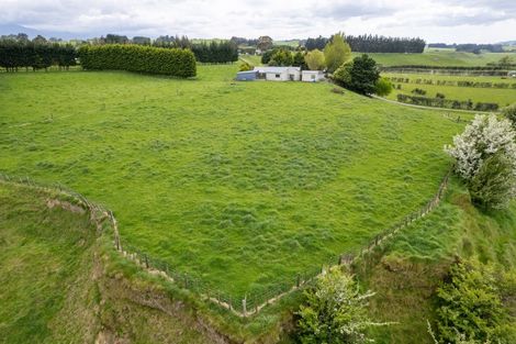 Photo of property in 47 Cowper Side Road, Dannevirke, 4976