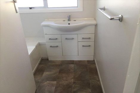 Photo of property in 90 Mangorei Road, Strandon, New Plymouth, 4312