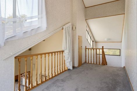 Photo of property in 29 Roskilda Crescent, Taradale, Napier, 4112