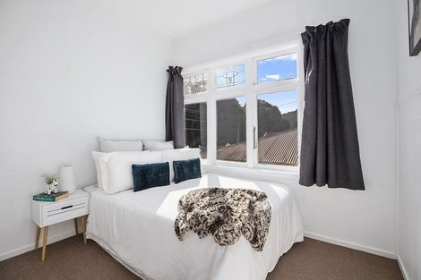 Photo of property in 67 Holloway Road, Aro Valley, Wellington, 6021
