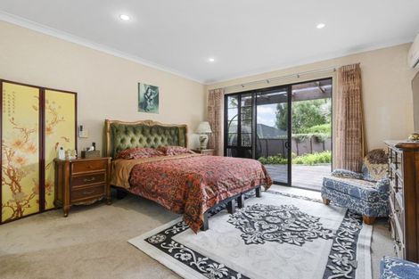 Photo of property in 70 Manor Park, Sunnyhills, Auckland, 2010