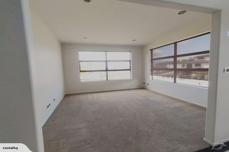 Photo of property in 14 Golden Morning Drive, Albany Heights, Auckland, 0632