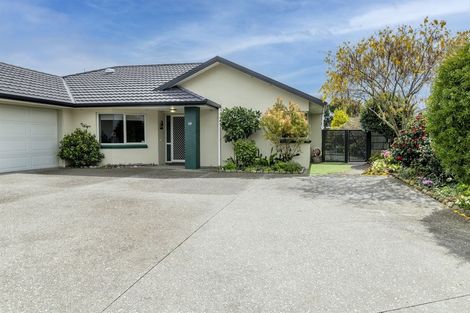Photo of property in 19 Regent Drive, Paraparaumu Beach, Paraparaumu, 5032