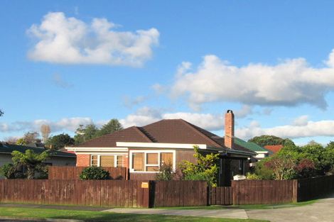 Photo of property in 139 Rangitoto Road, Papatoetoe, Auckland, 2025