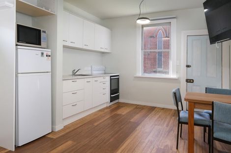 Photo of property in 60 Eastbourne Street, Caversham, Dunedin, 9012