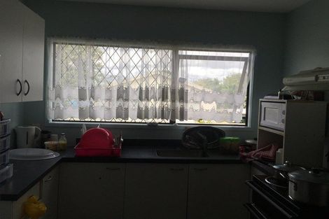 Photo of property in 4/35 Trimdon Street, Randwick Park, Auckland, 2105