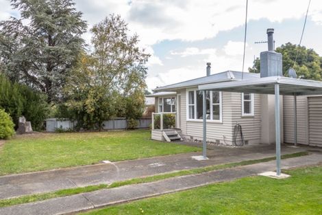 Photo of property in 4 Lincoln Road, Carterton, 5713