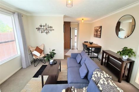 Photo of property in 1/39 Solomon Avenue, Redwood, Christchurch, 8051