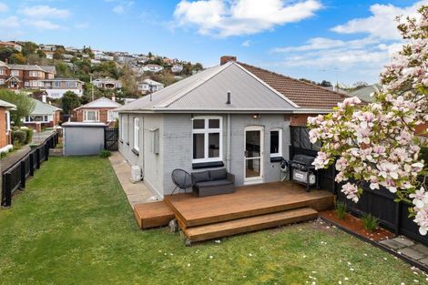 Photo of property in 127 Fitzroy Street, Forbury, Dunedin, 9012