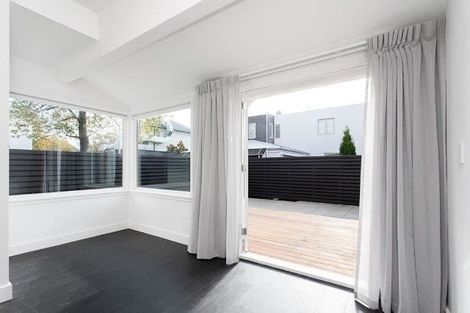 Photo of property in 1/7 Beverley Street, St Albans, Christchurch, 8014