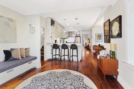 Photo of property in 11 Mantell Street, Seatoun, Wellington, 6022