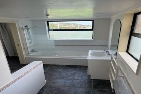 Photo of property in 568e Adelaide Road, Berhampore, Wellington, 6023