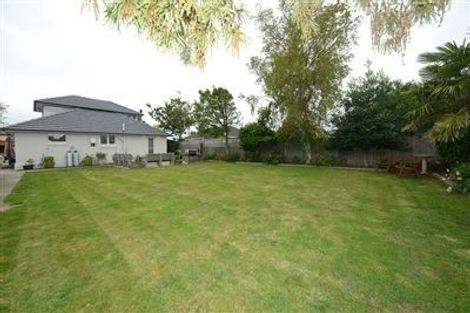 Photo of property in 216 Weston Road, St Albans, Christchurch, 8052