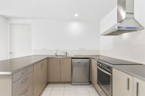 Photo of property in 2/23 Opito Way, East Tamaki, Auckland, 2013