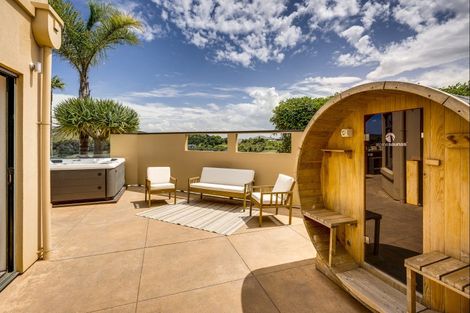 Photo of property in 125 Tironui Drive, Taradale, Napier, 4112