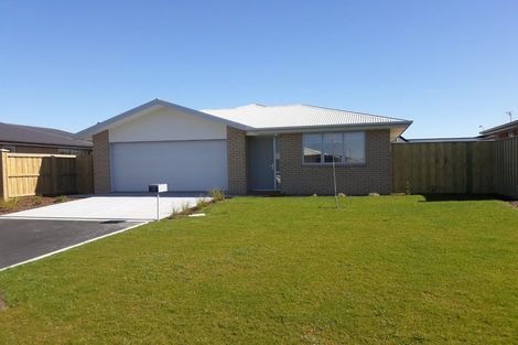 Photo of property in 19 Chandler Way, Rolleston, 7615