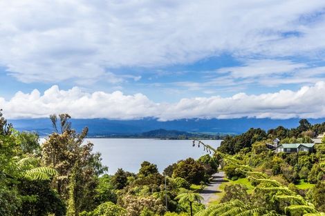 Photo of property in 77 Kaiuru Avenue, Pukawa Bay, Turangi, 3381