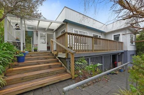 Photo of property in 3 Blue Mountains Road, Silverstream, Upper Hutt, 5019