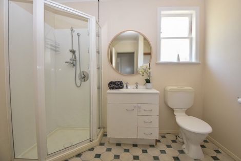 Photo of property in 15 Moreton Road, Carterton, 5713