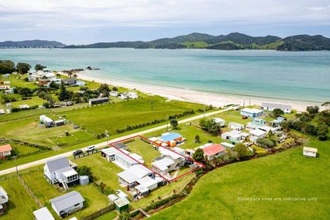 Photo of property in 13 Taiwa Road, Oakura, Hikurangi, 0184