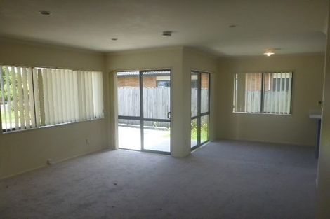 Photo of property in 128 Dominion Road, Papakura, 2110