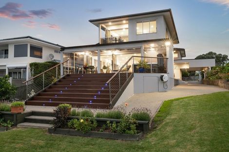 Photo of property in 192 Vipond Road, Stanmore Bay, Whangaparaoa, 0932