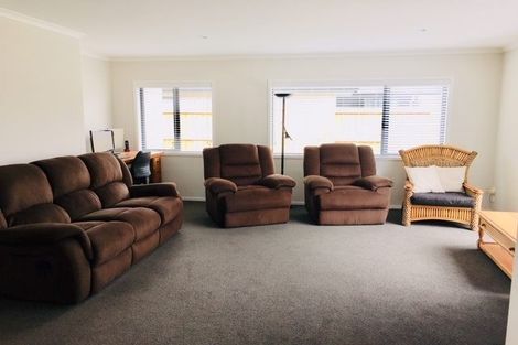 Photo of property in 3 Hoiho Place, Papamoa, 3118